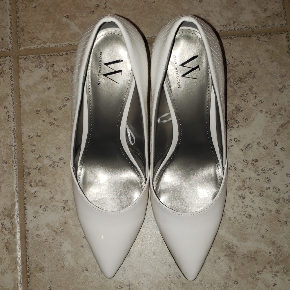 Worthington White Pointed-Toe Patent Pumps